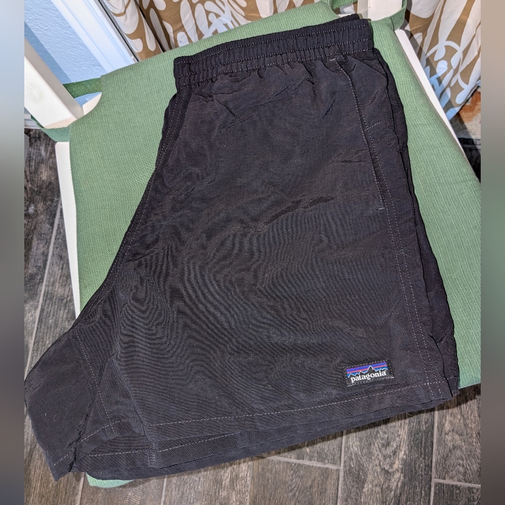 Women's Patagonia Baggies Size M
